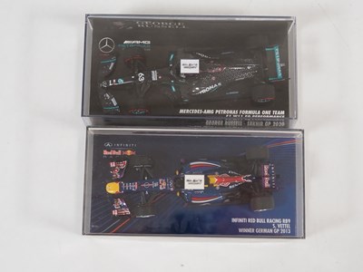 Lot 309 - A group of MINICHAMPS 1:43 scale Formula 1...