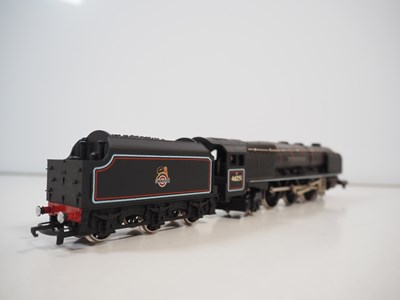Lot 70 - A WRENN OO gauge W2414 Duchess Class steam...