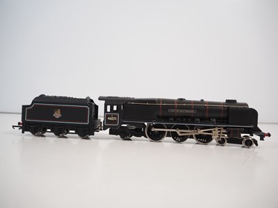 Lot 70 - A WRENN OO gauge W2414 Duchess Class steam...