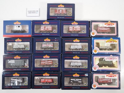 Lot 78 - A group of BACHMANN OO gauge wagons of various...