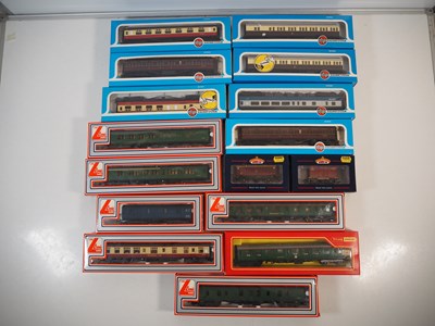 Lot 167 - A group of OO gauge coaches and wagons by...