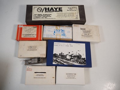 Lot 178 - A group of OO gauge unbuilt kits comprising...