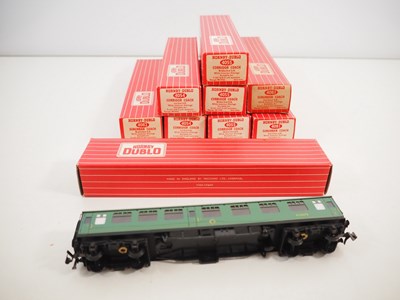 Lot 220 - A group of HORNBY DUBLO OO gauge Super Detail...