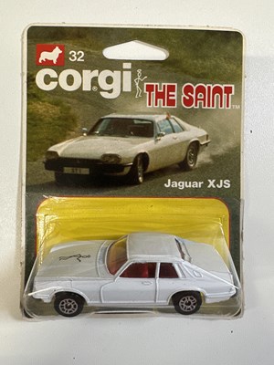 Lot 513 - CORGI Juniors #32 ' The Saint' Jaguar XJS -...