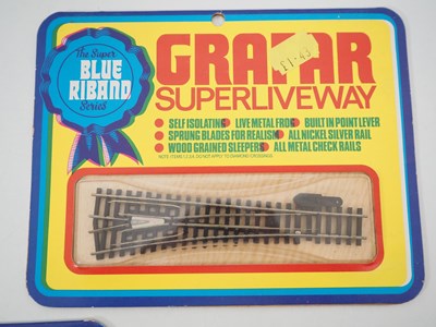 Lot 29 - GRAHAM FARISH (GRAFAR) - N gauge points - all...
