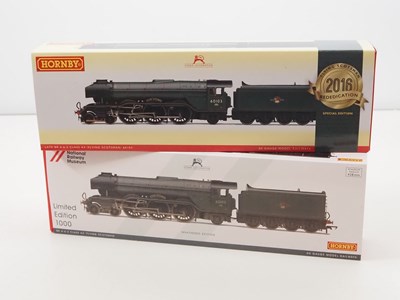 Lot 444 - A pair of HORNBY OO gauge class A3 'Flying...