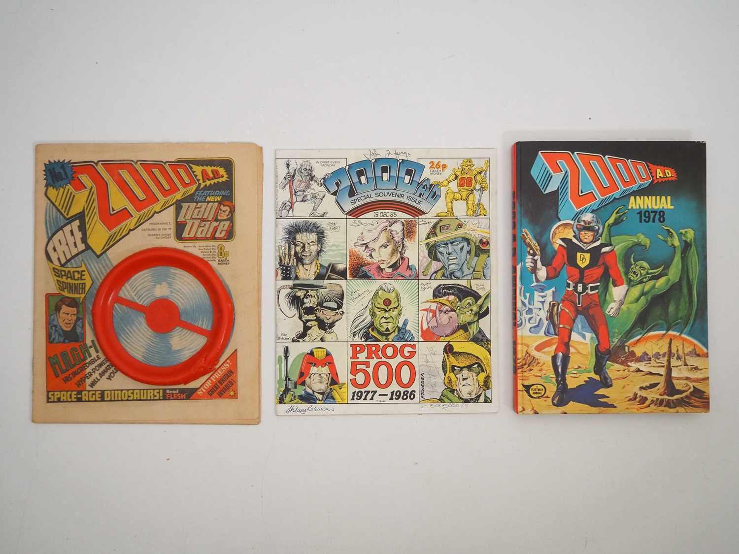 Lot 71 - 2000 AD LOT (3 in Lot) - Includes 2000 AD PROG...