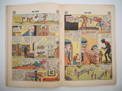Lot 106 - FLASH #123 (1961 - DC) - Key issue which...