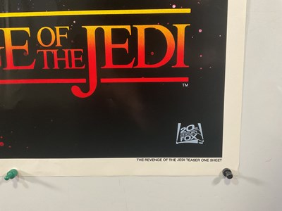 Lot 392 - STAR WARS: REVENGE OF THE JEDI (1982) - Drew...