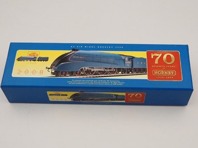 Lot 79 - A pair of limited edition HORNBY OO gauge...