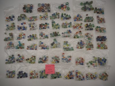 Lot 211 - A large quantity of vintage marbles, circa 870...
