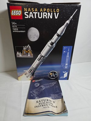 Lot 252 - A LEGO 92176 Apollo Saturn V rocket set,...