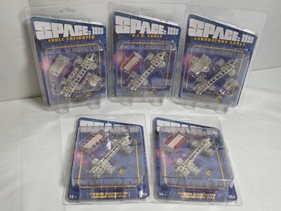 Lot 408 - A group of SIXTEEN 12 small scale diecast...