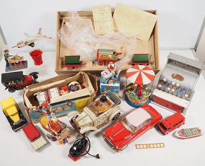Lot 210 - A large group of vintage and reproduction...