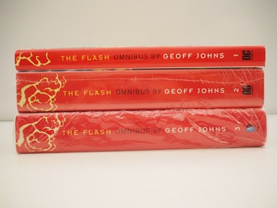 Lot 122 - THE FLASH OMNIBUS BY GEOFF JOHNS VOL.1, 2...