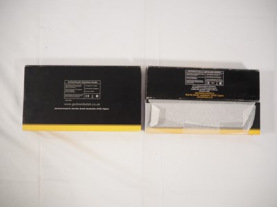 Lot 13 - GRAHAM FARISH - N gauge class 108 DMU in BR...