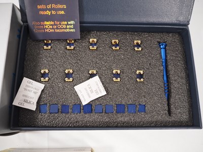 Lot 36 - N gauge accessories by DAPOL, DCC CONCEPTS and...