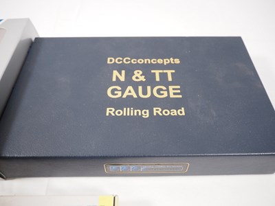 Lot 36 - N gauge accessories by DAPOL, DCC CONCEPTS and...