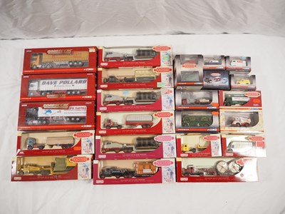 Lot 461 - CORGI/LLEDO TRACKSIDE & CORGI ROADSCENE - 1:76...