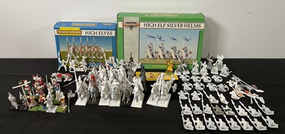 Lot 571 - A collection of vintage Warhammer High Elves...