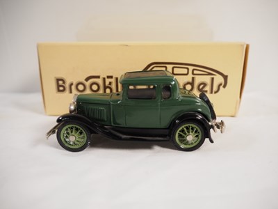 Lot 15 - THE BROOKLIN COLLECTION BRK 5 hand-built white...