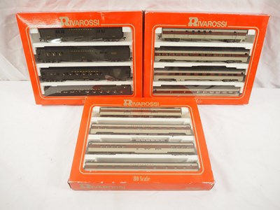 Lot 15 - RIVAROSSI HO gauge American Outline passenger...
