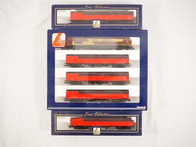 Lot 93 - LIMA OO gauge train pack comprising a Class 67...