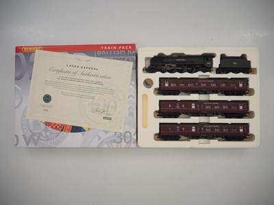 Lot 123 - HORNBY OO gauge R2176M 'The Lakes Express'...