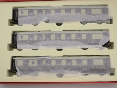 Lot 124 - HORNBY OO gauge R1038 'Orient Express - The...