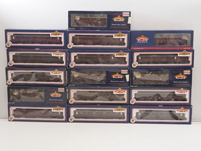 Lot 170 - BACHMANN OO gauge passenger coaches all in BR...