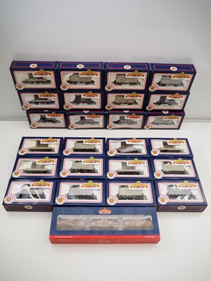 Lot 175 - BACHMANN OO gauge mixed wagons to include a...