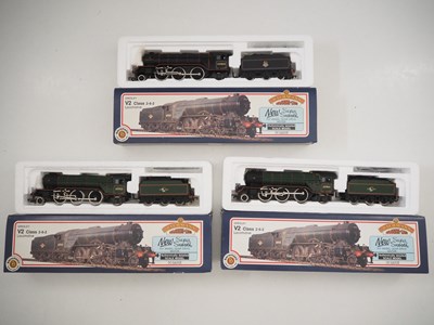 Lot 178 - BACHMANN OO gauge group of V2 Class steam...