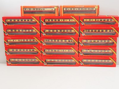 Lot 197 - HORNBY OO gauge passenger coaches all in BR...