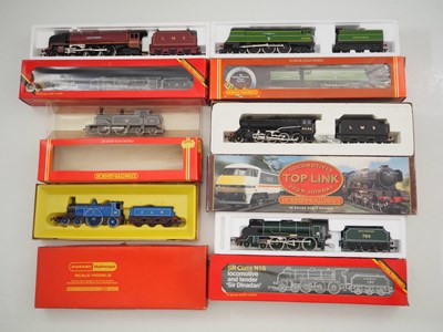 Lot 204 - HORNBY OO gauge steam locomotives in various...