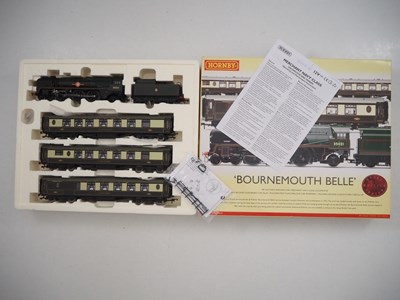 Lot 223 - HORNBY OO gauge R2300 'Bournemouth Belle'...