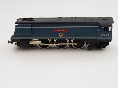 Lot 268 - WRENN OO gauge W2268 Bulleid Pacific steam...