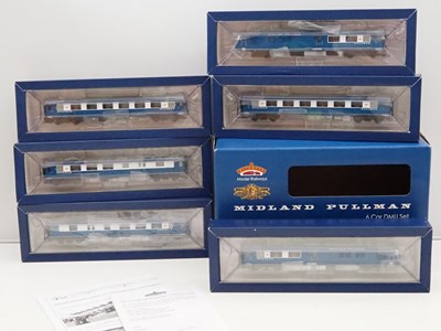 Lot 287 - A BACHMANN OO gauge 31-255DC Midland Pullman 6...