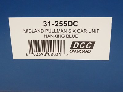 Lot 287 - A BACHMANN OO gauge 31-255DC Midland Pullman 6...