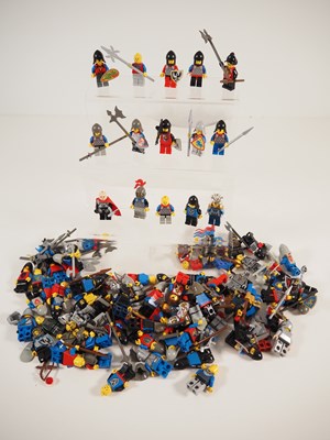 Lot 306 - LEGO: CASTLE - A large group of Castle themed...