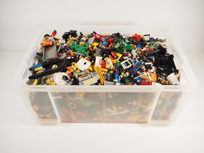 Lot 310 - LEGO: Unboxed 'brick n mix' assorted sizes and...