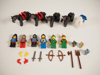 Lot 314 - LEGO: CASTLE - A complete group of Castle mini...