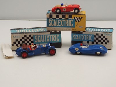 Lot 360 - SCALEXTRIC A group of 3 x 1:32 scale vintage...