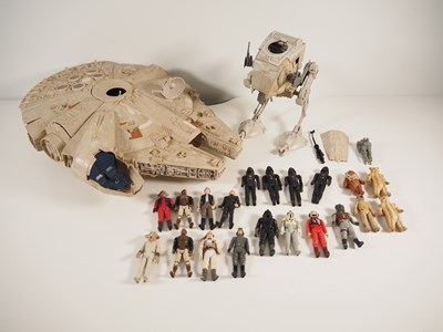 Lot 384 - STAR WARS: A group of loose original KENNER /...