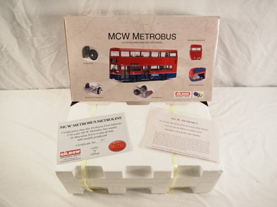 Lot 441 - GILBOW 1:24 scale diecast MCW Metrobus in...