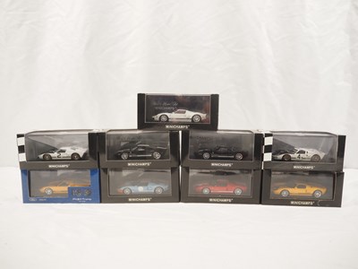 Lot 451 - MINICHAMPS - 1:43 scale diecast Ford GT40 cars,...