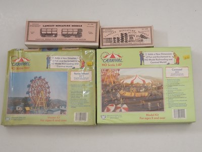 Lot 501 - Pair of LANGLEY MINIATURE MODELS 1:76 scale...