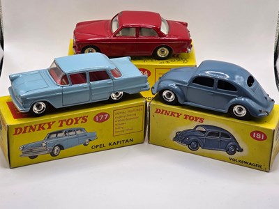 Lot 548 - DINKY - A group of diecast cars comprising a...