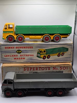 Lot 567 - DINKY - A pair of diecast trucks comprising a...