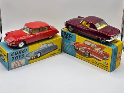 Lot 589 - CORGI - A pair of diecast cars comprising a...