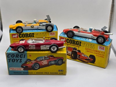 Lot 602 - CORGI - A group of diecast Formula 1 cars...